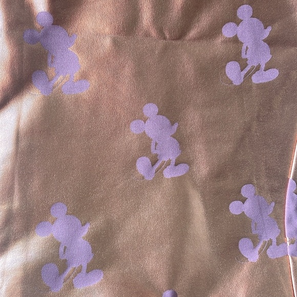 Disney Rose Gold EARidescent Mickey Print Leggings - Picture 10 of 10